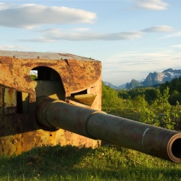 Gun on Nord-Arnoy, Norway